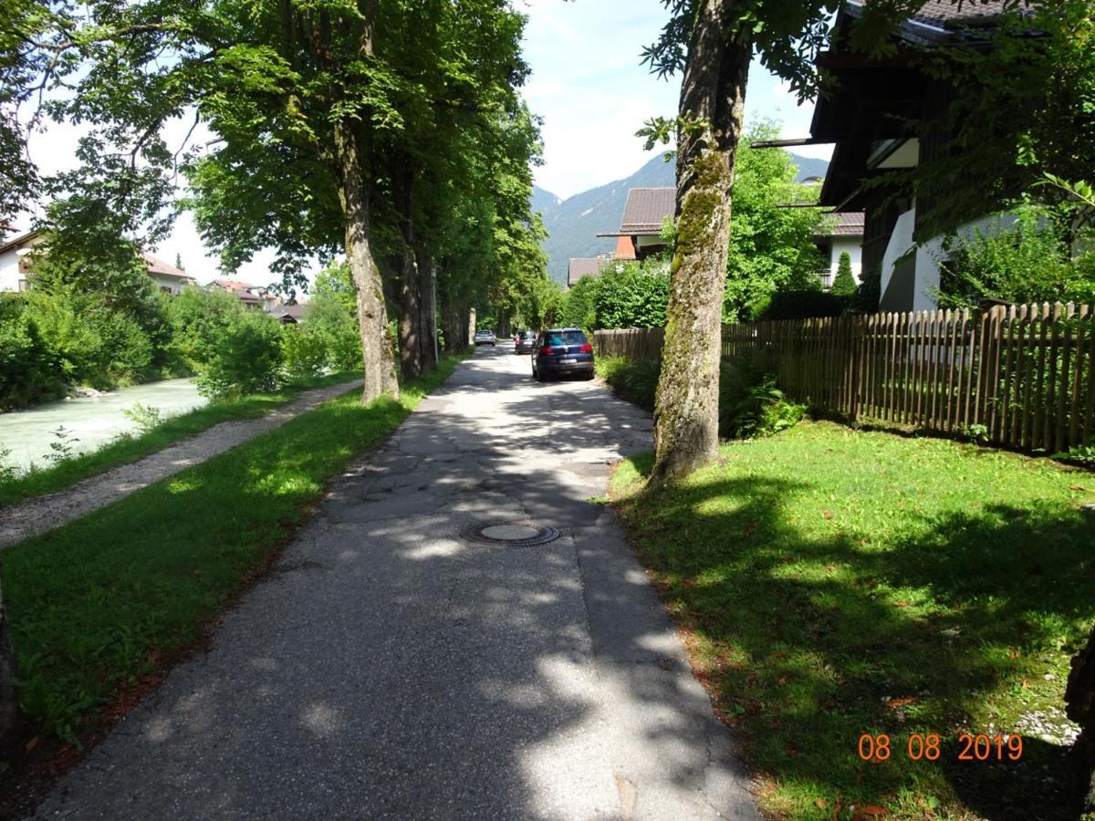 Huge And Calm Apartment In Central Garmisch Bagian luar foto